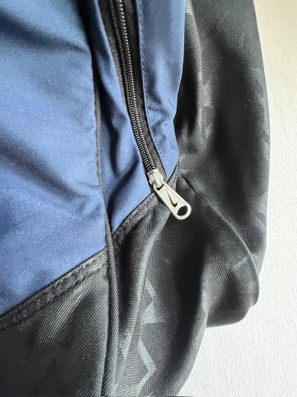 Nike training duffel bag navy blue vintage spacious travel gym‎ sports EUC